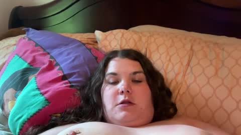 rubyrayx25 online show from July 3, 10:56 pm