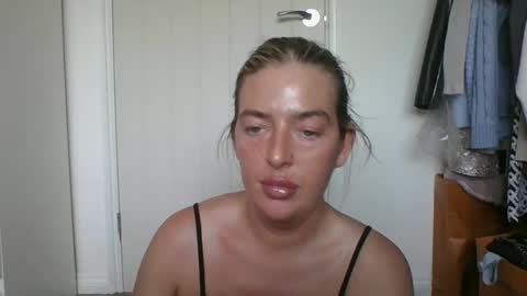 rubyredxxxoxxx online show from May 30, 2:40 pm