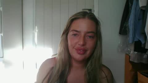 rubyredxxxoxxx online show from June 13, 6:43 am