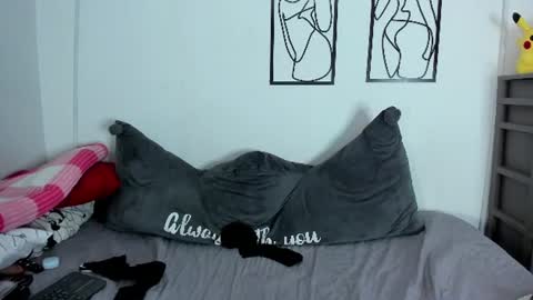 rubyy_24 online show from August 5, 7:12 pm