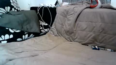 rudolf93627 online show from August 11, 8:33 pm