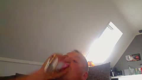bignorwegian online show from June 4, 7:40 pm