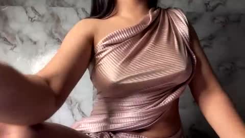 rupali01 online show from August 3, 1:56 am