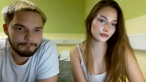 rusiksb31 online show from August 6, 9:36 pm