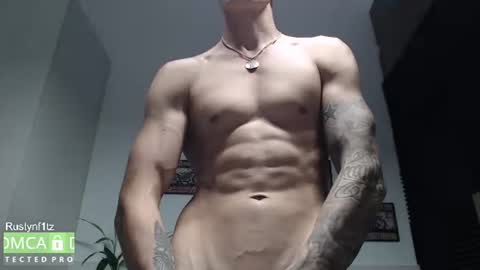 Rustyn  OF RUSTYNF1TZ online show from August 11, 8:27 am
