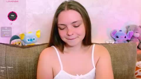 RutaYoung online show from August 12, 2:08 pm