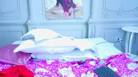 ruthh_busty online show from August 12, 2:03 am