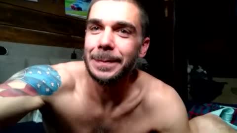 ryan198650 online show from April 14, 2:08 am