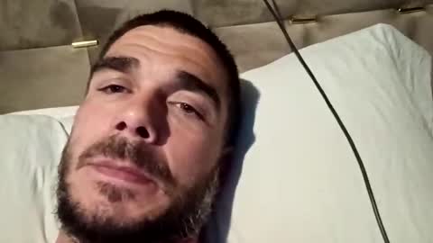 ryan198650 online show from April 20, 1:48 am