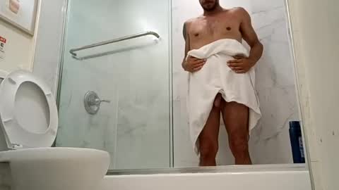 ryan198650 online show from July 8, 6:12 pm