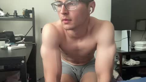 ryan online show from August 5, 8:40 pm