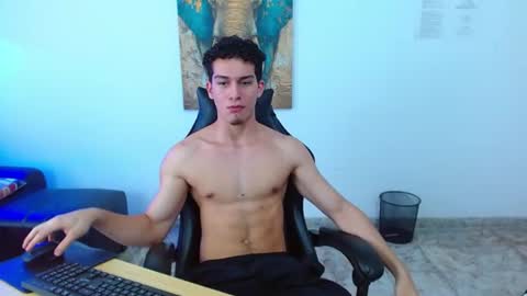 Ryan online show from August 23, 7:32 pm