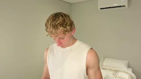 Ryan gainzz online show from May 28, 5:27 pm