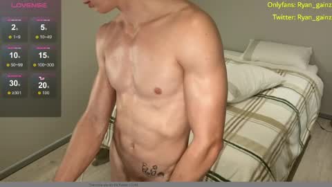 Ryan gainzz online show from May 28, 6:33 pm