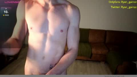Ryan gainzz online show from August 9, 6:31 pm