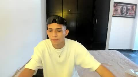 RYAN online show from August 11, 5:48 pm