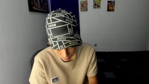 RYAN online show from August 14, 1:42 am