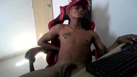 ryan_masterboy online show from May 14, 8:52 pm