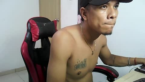 ryan_masterboy online show from May 15, 11:16 pm