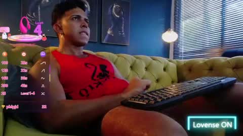 Ryan online show from August 8, 8:20 pm