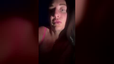 ryanandlaura2019 online show from May 5, 2:35 am