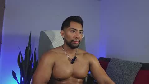 ryanboy30 online show from June 15, 10:24 am