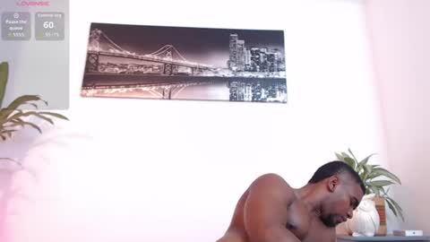 Instagram  Ryandwrn online show from August 8, 4:01 am