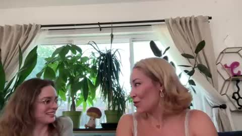 Ryan Keely online show from June 14, 10:51 pm