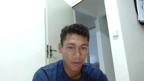 Ryan Leon online show from July 20, 7:39 pm