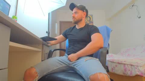 Ryanstone  online show from July 29, 12:34 pm