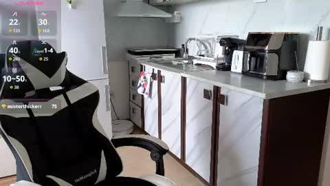 ryanstorm1 online show from July 8, 1:04 pm