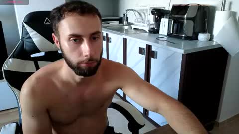 ryanstorm1 online show from July 8, 5:39 pm