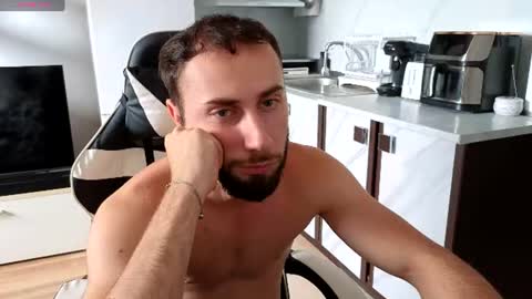 ryanstorm1 online show from July 9, 9:14 am