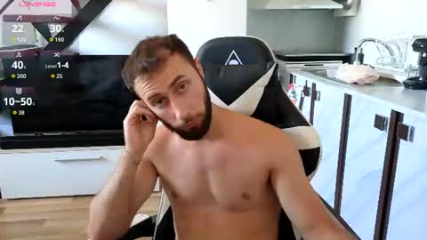 ryanstorm1 online show from July 9, 12:43 pm