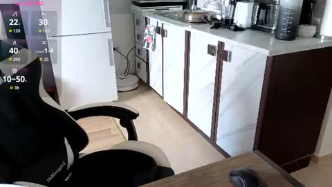 ryanstorm1 online show from July 16, 11:33 am