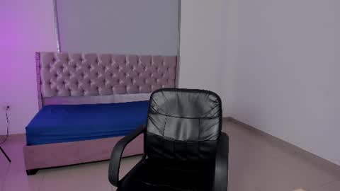ryo_kush0 online show from August 9, 1:12 pm