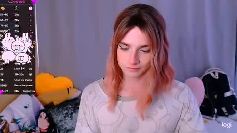  Alice  online show from August 15, 5:11 am