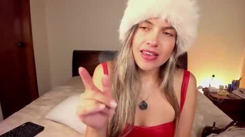 Leslie Beltrn online show from August 15, 7:23 am