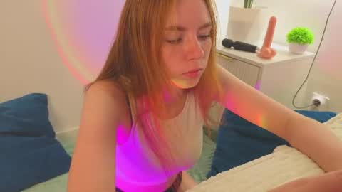 Candy Rose online show from August 5, 9:18 am