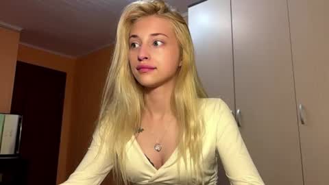 Sabina online show from August 25, 6:26 pm