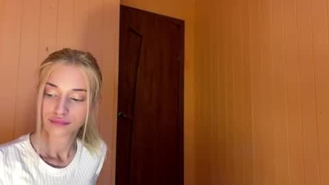 Sabina online show from August 27, 4:26 pm