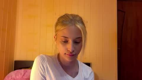 Sabina online show from August 27, 6:38 pm