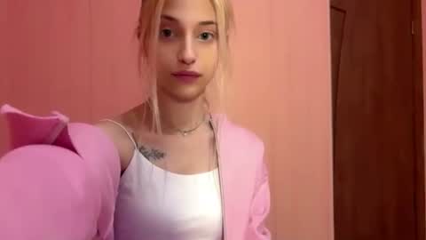 Sabina online show from August 30, 4:18 pm