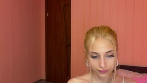 Sabina online show from September 3, 6:00 pm