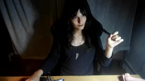 sabinewinters online show from August 13, 9:12 am