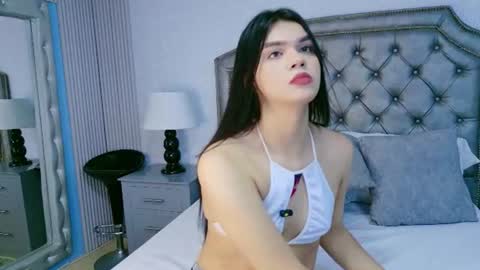 Sabrina Foox online show from August 9, 7:15 pm