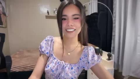sabrinamadonna54 online show from July 22, 10:12 pm