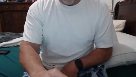 dadbod online show from April 5, 4:04 pm