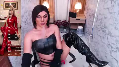Verra Monroe online show from August 15, 8:07 am