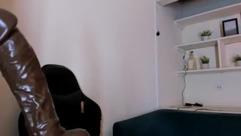 Cami online show from August 13, 5:38 pm